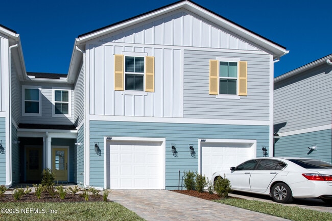 property at 259 Brandon Lks Dr