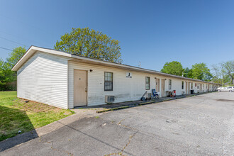 South Donaghey Apartments in Conway, AR - Building Photo - Building Photo