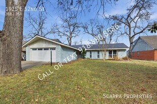 1925 E 52nd St in Tulsa, OK - Building Photo