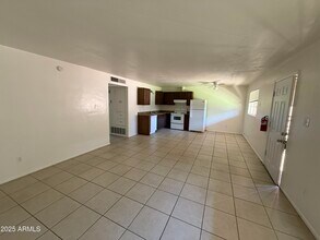 5107 E Oak St in Phoenix, AZ - Building Photo - Building Photo