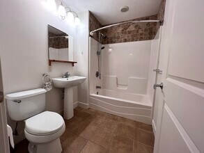 25 Gardner St, Unit #1 in Boston, MA - Building Photo - Building Photo