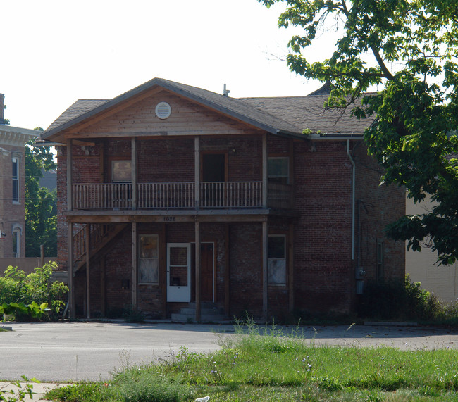 1026 N Huron St in Toledo, OH - Building Photo - Building Photo