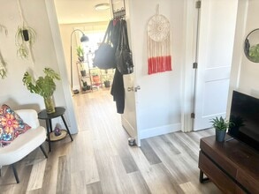 158 Clark St in Fredericton, NB - Building Photo - Building Photo