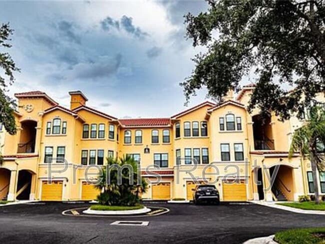 property at 2724 Via Murano