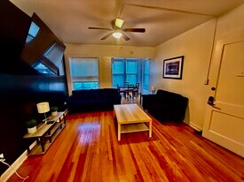 829 Mulford Street, Unit Evanston - Unit 1 in Evanston, IL - Building Photo