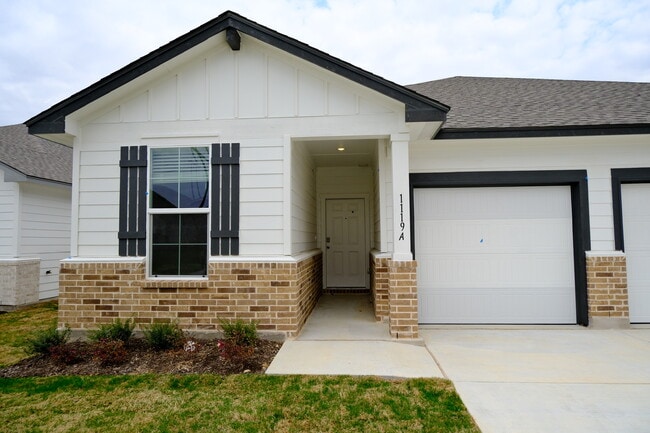1119 Stone Vly Rd, Unit A in Temple, TX - Foto de edificio - Building Photo