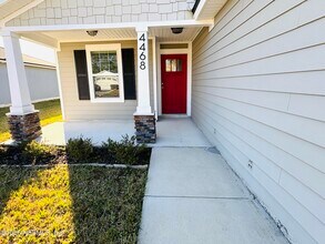 4468 Civic Wy in Jacksonville, FL - Building Photo - Building Photo
