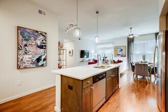 1235 E NASA Pkwy in Houston, TX - Building Photo - Building Photo