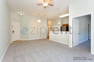 7920 Merrill Rd in Jacksonville, FL - Building Photo