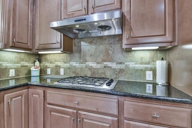 11603 Royal Oaks Trce