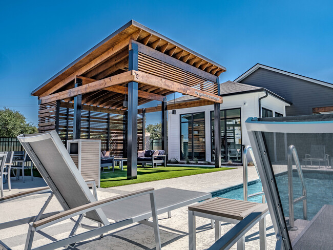 The Waters at Promenade in Marrero, LA - Building Photo - Building Photo