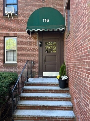 property at 116 Floral St