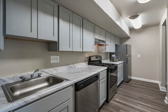 The Glendale Residence in Lanham, MD - Building Photo - Interior Photo