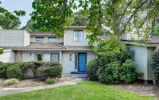108 Cloverleaf Ln in Asheville, NC - Building Photo