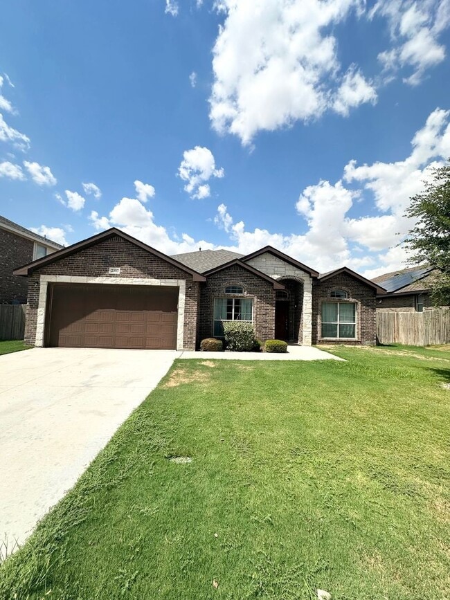 property at 2303 Sky View Rd