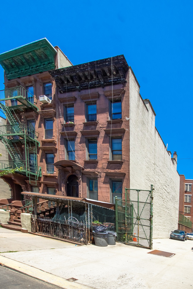 23 E 127th St in New York, NY - Foto de edificio - Building Photo