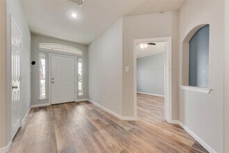 10420 Cedar Lake Dr in Providence Village, TX - Building Photo - Building Photo