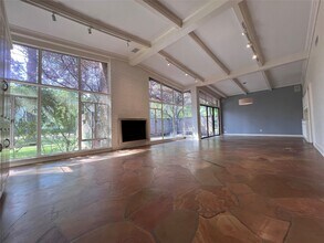 12502 Taylorcrest Rd in Houston, TX - Building Photo - Building Photo