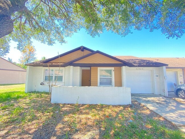 property at 135 Sand Pine Cir