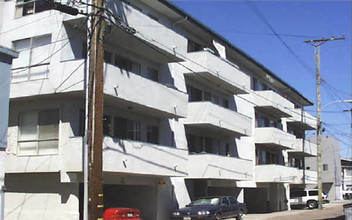 Oceana Apartments in Venice, CA - Building Photo - Building Photo