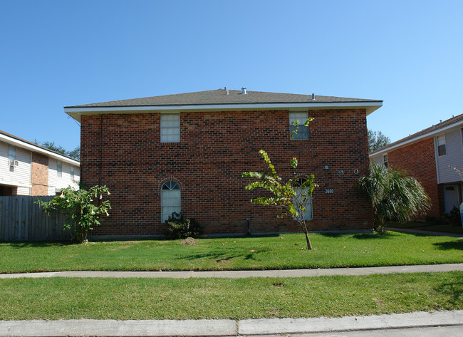 3680 Martinique Ave in Kenner, LA - Building Photo - Building Photo