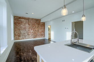 921-925 N 3rd St (928-932 James St) in Harrisburg, PA - Building Photo - Building Photo