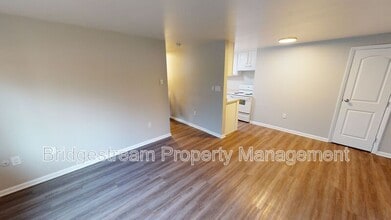 4840 Springfield St in Dayton, OH - Building Photo - Building Photo