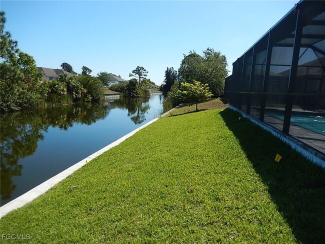 1113 SW 1st Terrace in Cape Coral, FL - Building Photo - Building Photo