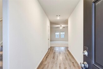 7706 Poppy Petal Dr in Austin, TX - Building Photo - Building Photo