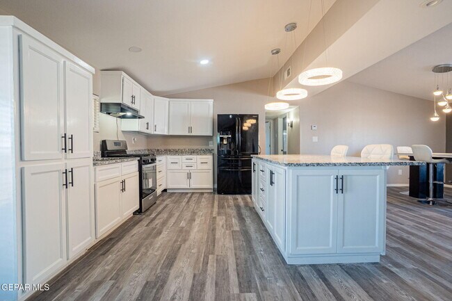 14741 Bocalusa Ave in El Paso, TX - Building Photo - Building Photo