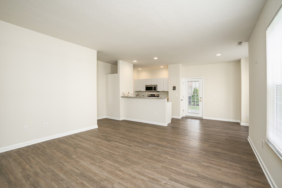 The Residences at Scioto Crossing in Dublin, OH - Foto de edificio