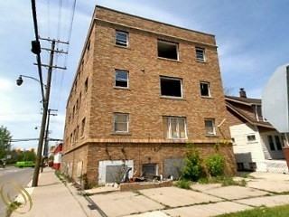 10820 Schoolcraft St in Detroit, MI - Foto de edificio