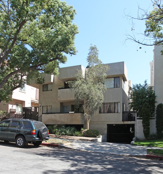 564 E San Jose Ave in Burbank, CA - Building Photo