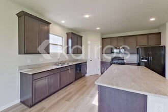 1711 Park Place Dr in Lake Charles, LA - Building Photo - Building Photo