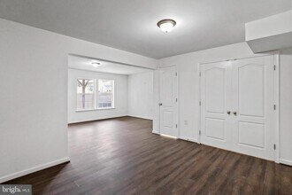 66 Antigua Dr in Hedgesville, WV - Foto de edificio - Building Photo