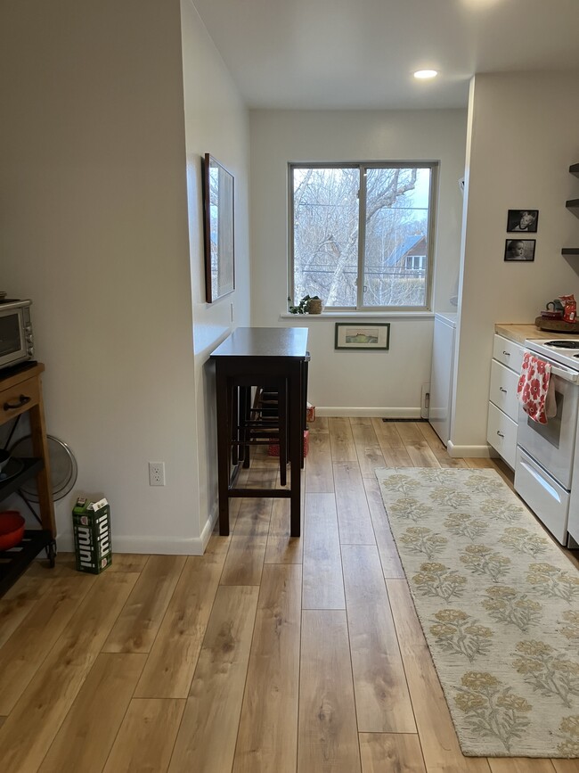 property at 560 S 2nd St