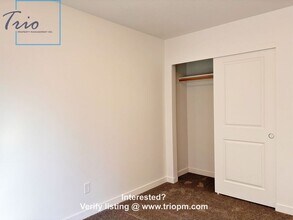 2442 Brackenfern Blvd in Eugene, OR - Building Photo - Building Photo