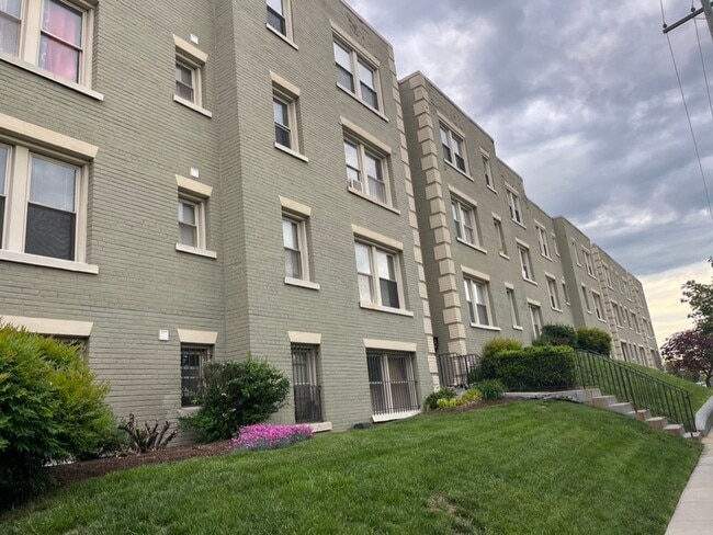 4408 1st Pl NE in Washington, DC - Building Photo - Building Photo