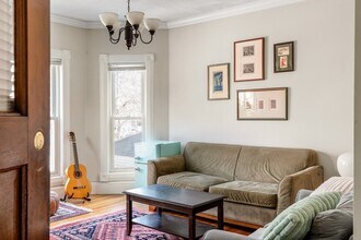 1524 Cambridge St in Cambridge, MA - Building Photo - Building Photo