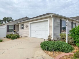 2290 Nackman Pl in the Villages, FL - Building Photo