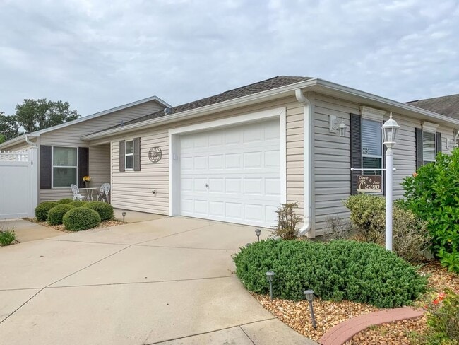 property at 2290 Nackman Pl