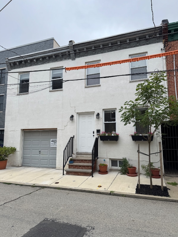 property at 1221-1223 Annin St
