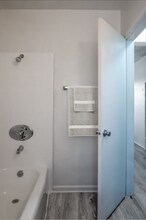 550 N Catalina Ave in Pasadena, CA - Foto de edificio - Building Photo