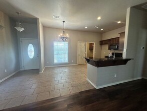 17724 Spacious Sky Ct in Edmond, OK - Building Photo - Building Photo