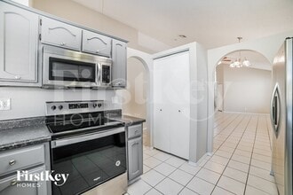 5057 W Chicago Cir S in Chandler, AZ - Foto de edificio - Building Photo