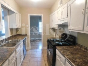 1673 Colonial Rd in Memphis, TN - Building Photo - Building Photo