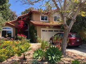1332 Aralia Ct in San Luis Obispo, CA - Building Photo