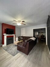1318 Sarah St in Pittsburgh, PA - Building Photo - Building Photo