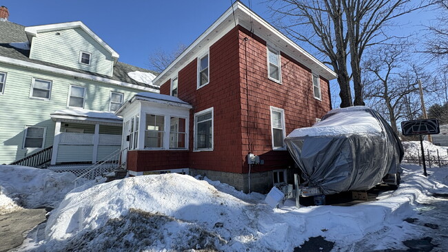 property at 670 Main St