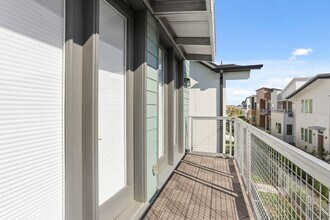 9818 Mocking Bird Hill Ln in Houston, TX - Building Photo - Building Photo